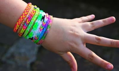 ¿Siguen siendo populares las pulseras de goma?